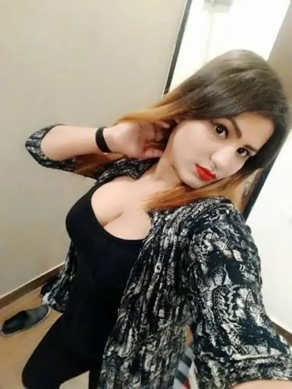 Model Mussoorie